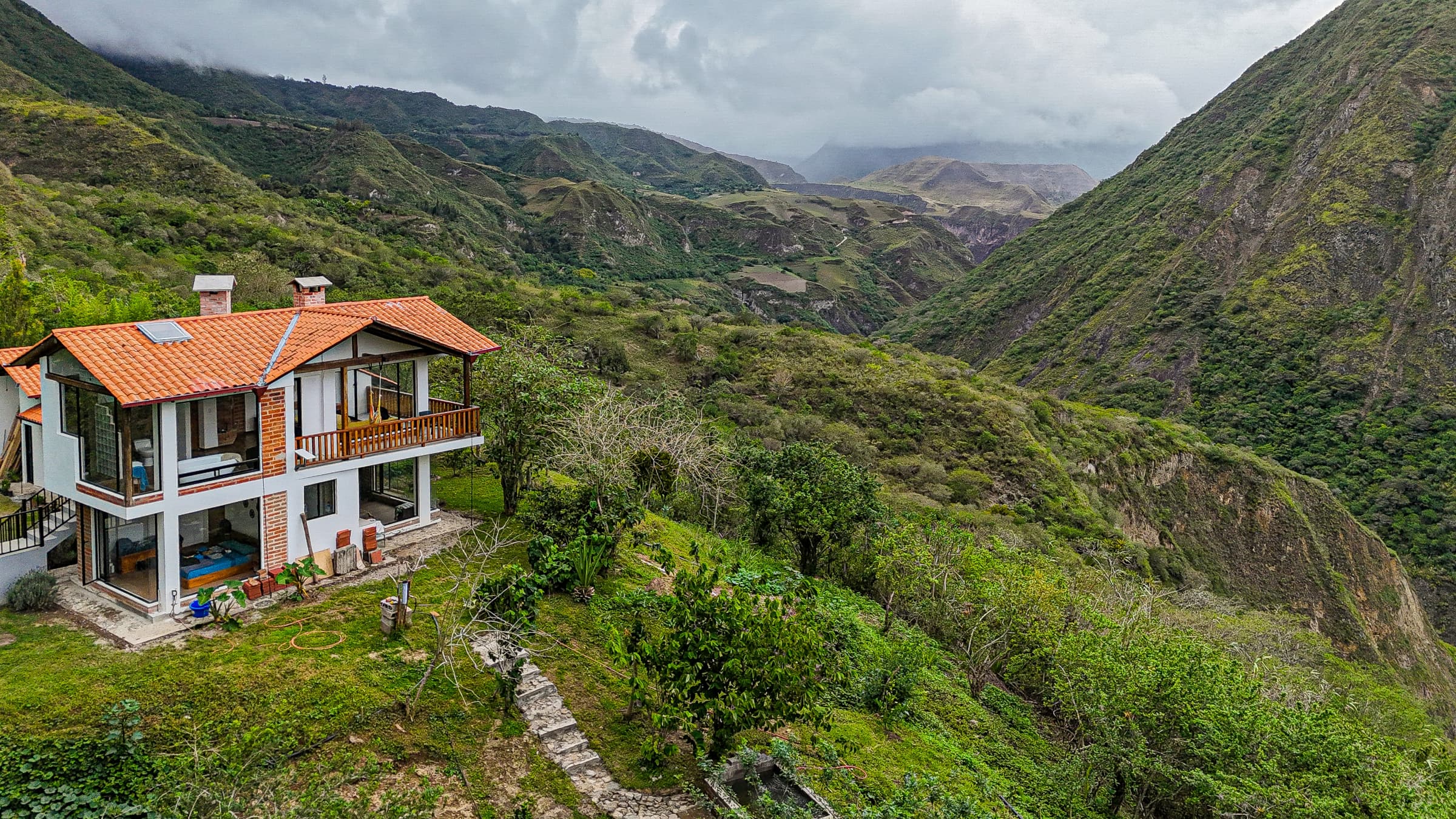 Rooms | The Cloud Forest Retreat